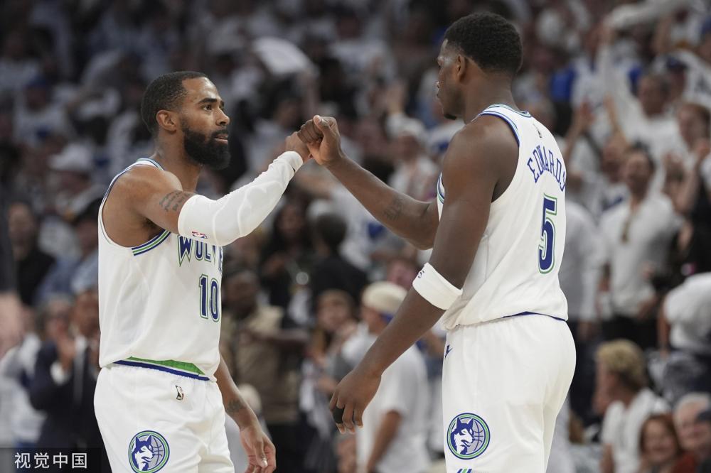 的背景下 的背景下